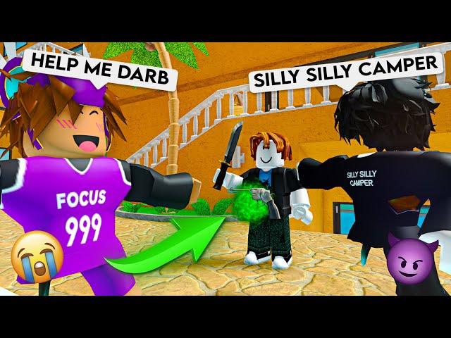 BEATING CAMPERS WITH DARB IN MM2..  (Murder Mystery 2)