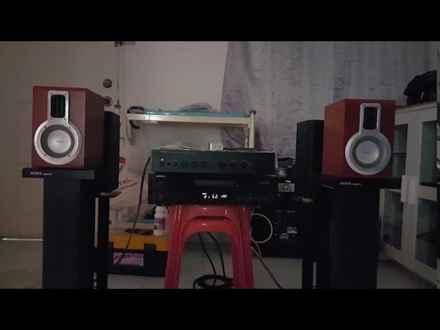 Philips MCD708 sound test