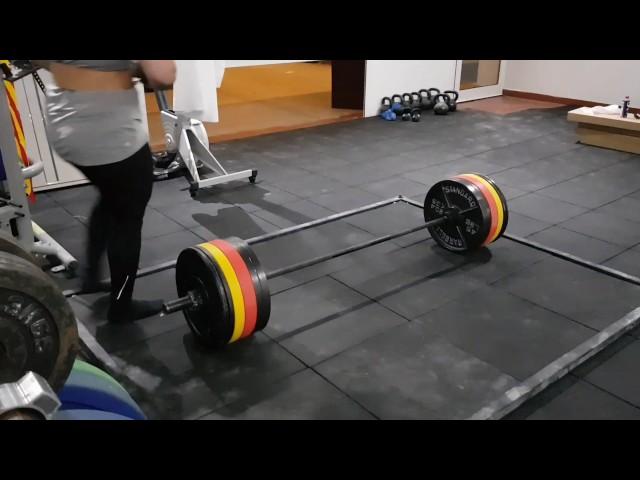 WK4 D2 DL 203 kg x 5 rpe 6