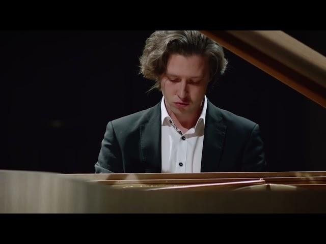 Andrey Denisenko performs Beethoven six Bagatelles op. 126