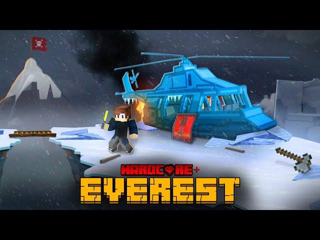 I SURVIVED A HELICOPTER CRASH ON MOUNT EVEREST IN MINECRAFT!