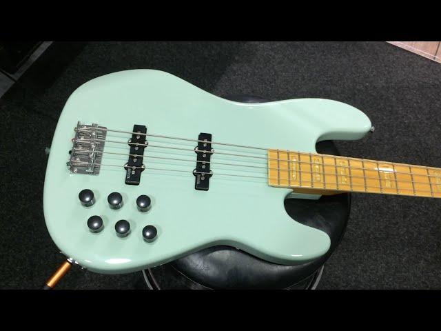 Markbass GV4 Gloxy Val Surf Green CR MP, a short test. Tasty!