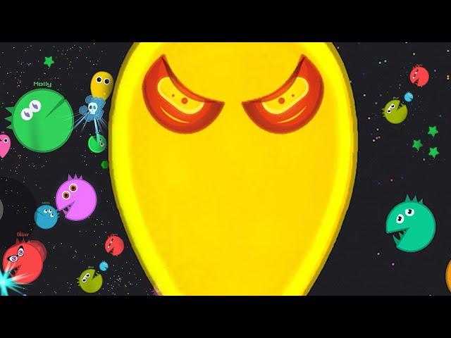 Soul.io - GIANT PACMAN vs ALL UNITS ‹ AbooTPlays ›