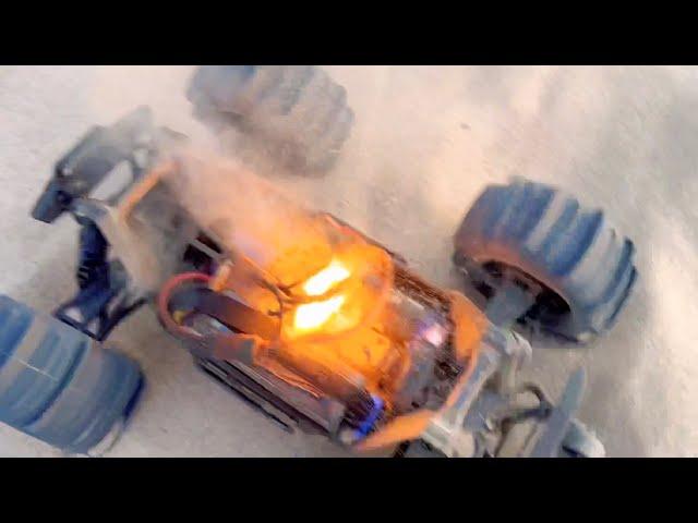 TRAXXAS MAXX 6S SAND DUNE BASH TURNS Into a FIRE AND SMOKE DISASTER!!