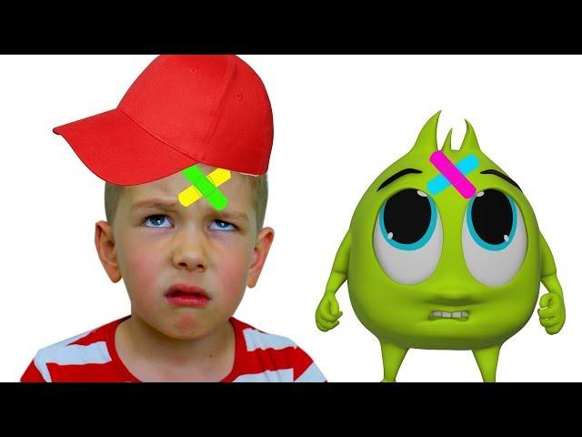 Рома и Хелпик поют ПЕСЕНКУ для детей The boo boo song for kids!