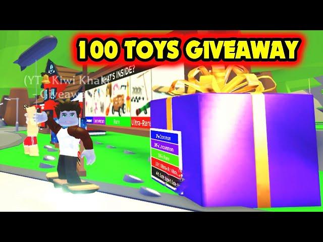 100 Toys Giveaway *1000 Subscribers Special* Roblox Adopt Me