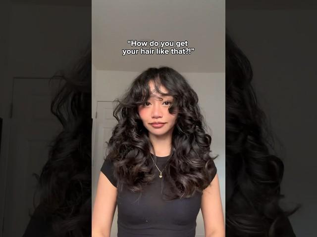 How to Style Wavy Hair With Bangs