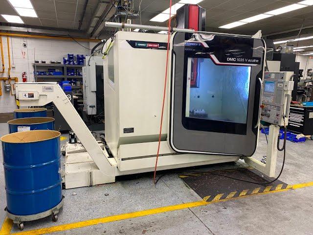 Lot 910 - 2013 DMG MORI SEIKI DMC 1035V ECOLINE VMC - CHIP CONVEYOR, LESS THAN 1,800 CUTTING HOURS