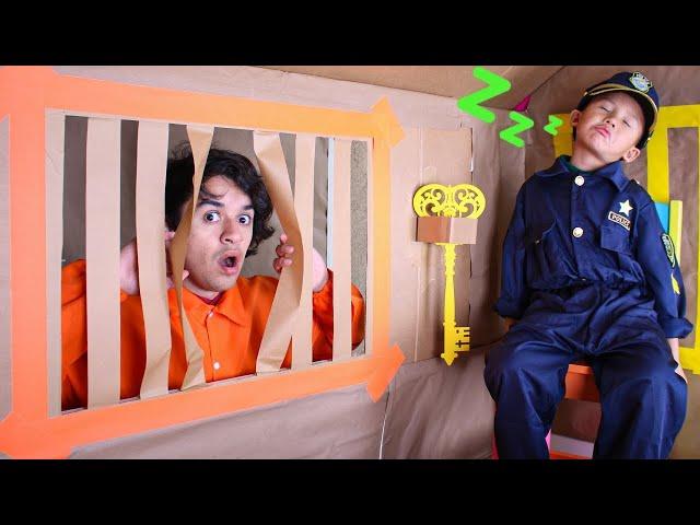 Kaden and Eric Hide and Seek Cardboard Jail Escape