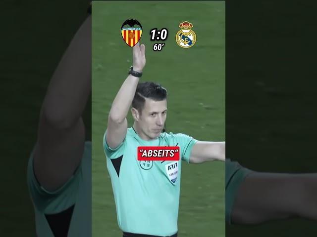 The emotions of Real Madrid fans in the match against Valencia!