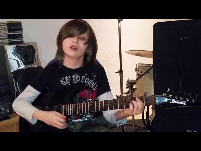 Dustin Tomsen 13 yr old - Faster than Malmsteen and Batio. What for? Just for fun !!!