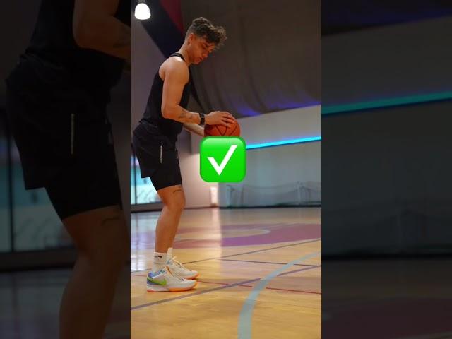 LOWEST IQ PLAYS IN BASKETBALL! DONT DO THESE ‍️ #basketballtraining