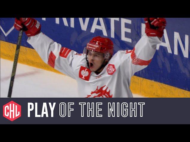 Kamil Walega steals the puck and gets a breakaway goal | Play of the night