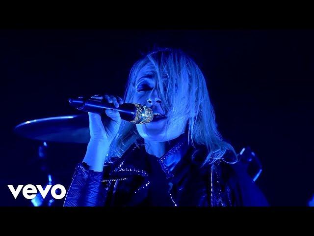 Metric - Black Sheep (Live on the Honda Stage)