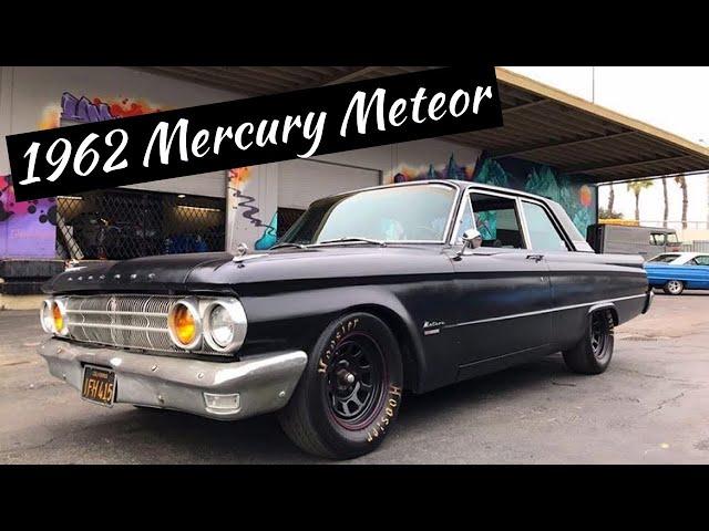 Inside look at the ‘62 Mercury Meteor!