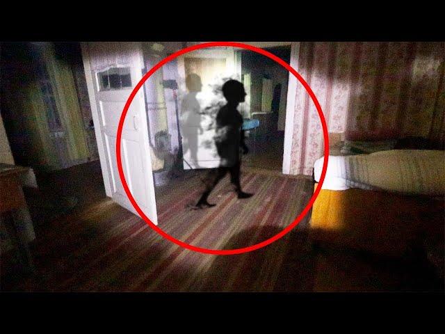 REAL GHOST IN AN ABANDONED HOUSE