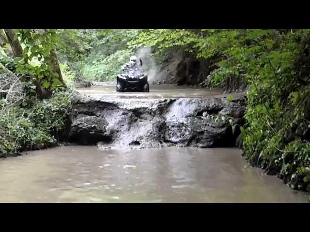 QCNL | Bilstain (BE) Yamaha Grizzly 700 ATV jumping from waterfall