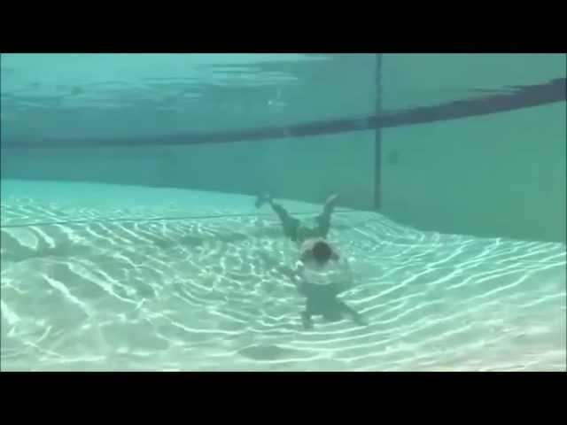 Epic slo mo fail in the swimming pool. 1080P xD