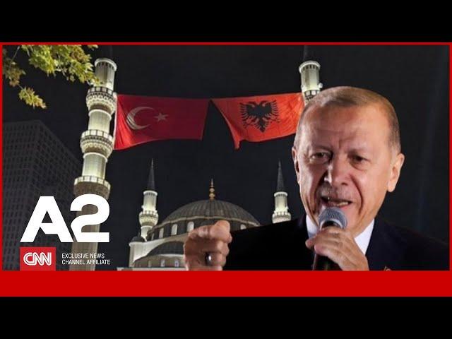 Erdogan rikthehet në Tiranë, inauguron xhaminë e Namazgjasë, shmang kreun e KMSH