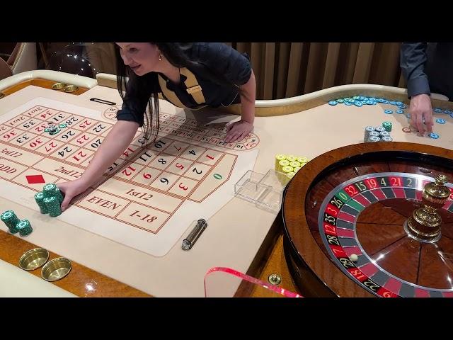 Dealing casino roulette: game procedures with real action #roulette #training #casino