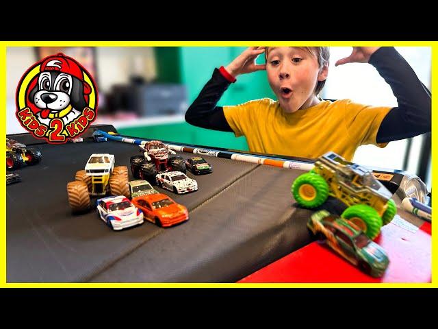 MONSTER TRUCKS VS RACE CARS ️ TREADMILL RACE! (Monster Jam Race Cars)