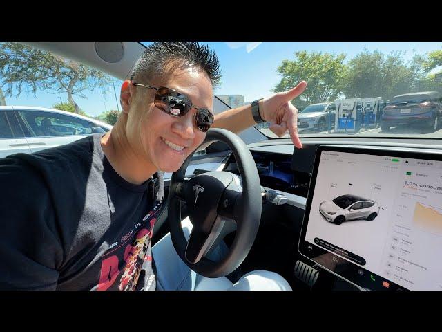 MAGBAK Tesla Wireless Charger INSTALLATION & REVIEW (Phone Mount And Charger for Tesla Model 3 & Y)