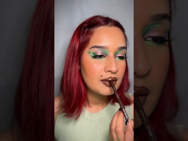 St Patrick’s Day inspired green graphic liner ️ #makeupideas #graphicliner #makeuptutorial  #makeup
