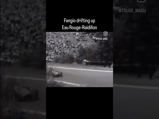 1953 Belgium GP Fangio in his Maserati A6GCM-53 4-wheel drifts up Raidillon at Spa #juanmanuelfangio