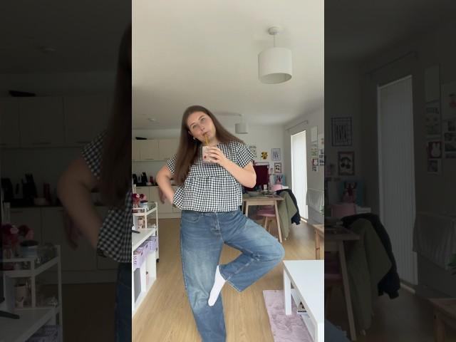 Love a good bit of Frank #foryou #ootd #outfitinspo #funny