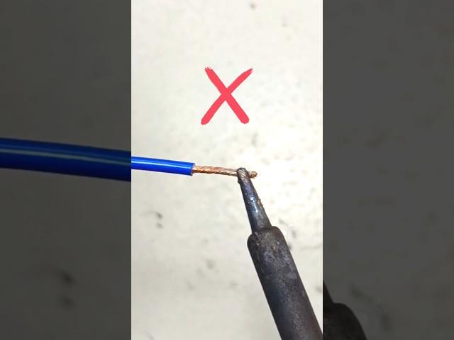 Soldering tricks #shorts