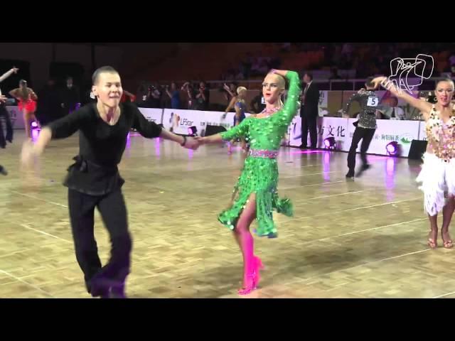 2012 World Youth Latin R1 | Akkubekov - Borovskaya, KAZ