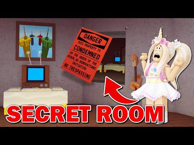 *SECRET* Room Behind Poster In Flee The Facility! (Roblox)