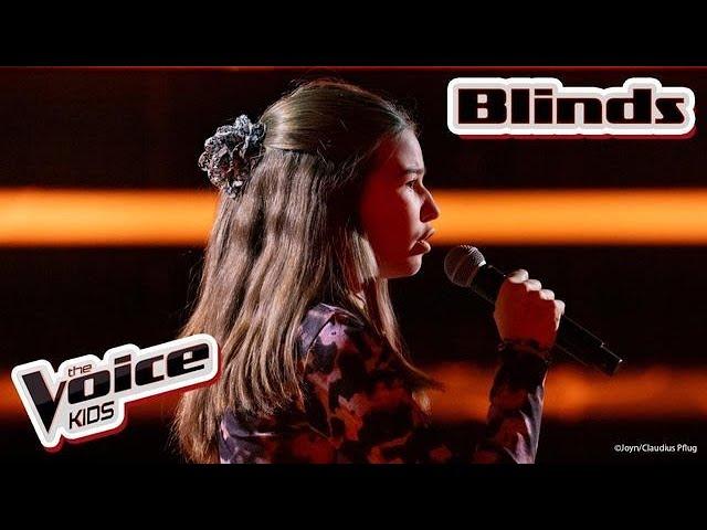 Demi Lovato - "Skyscraper" (Arhanna) | Blinds | The Voice Kids 2025