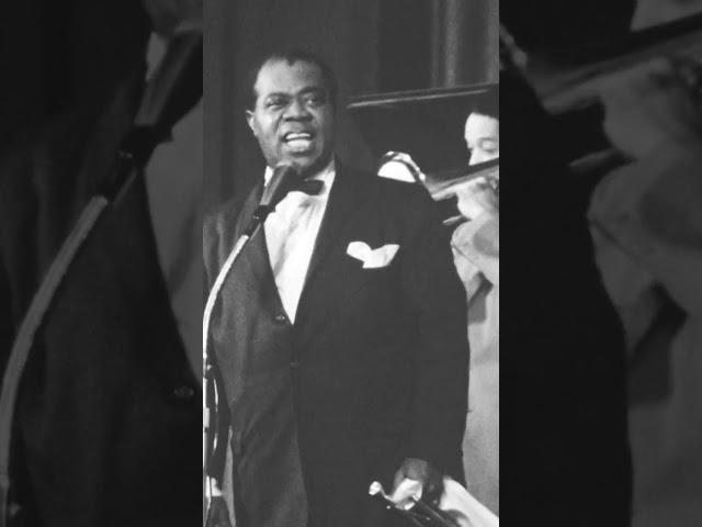 Louis Armstrong - La Vie En Rose, 1959  Rare Archive Footage