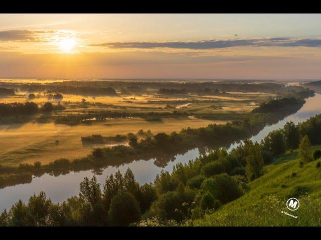 Утренний рассвет над рекой Клязьма. Владимирская область, Вязники.