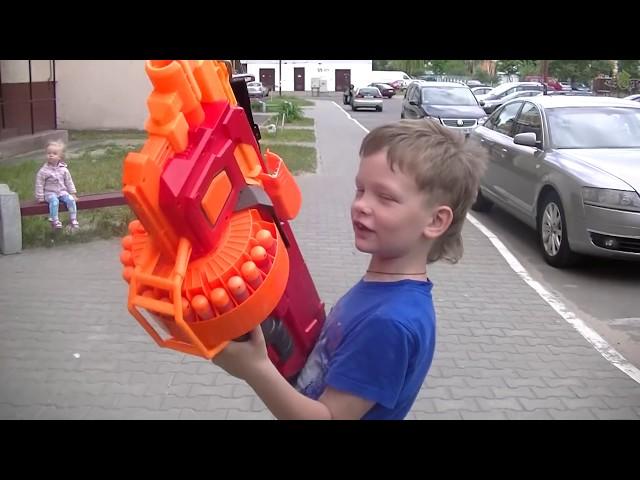 Нерф заСпинеры.  Брос Шоу Nerf МЕГА МАСТАДОН 8+