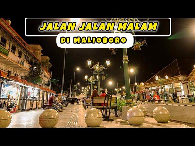 JALAN MALIOBORO YOGYAKARTA MALAM HARI