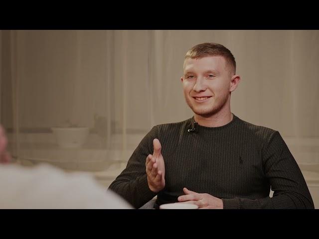 Командир штурмовой группы с позывным DOZOR о войне, чести, мужестве…