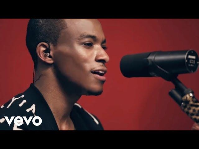 Jonathan McReynolds ft. Chantae Cann - Maintain (Official Video)