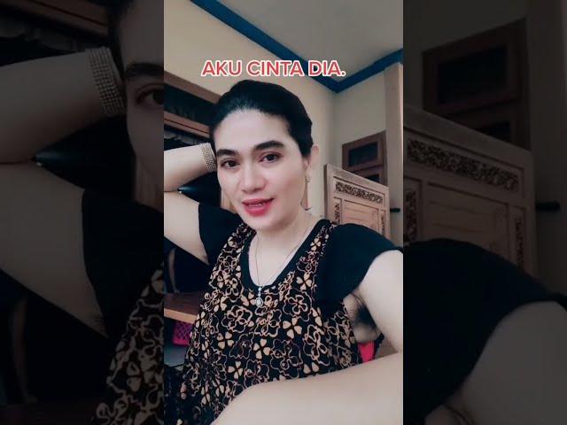 goyang tik tok terbaru tante semok, bohay 40+