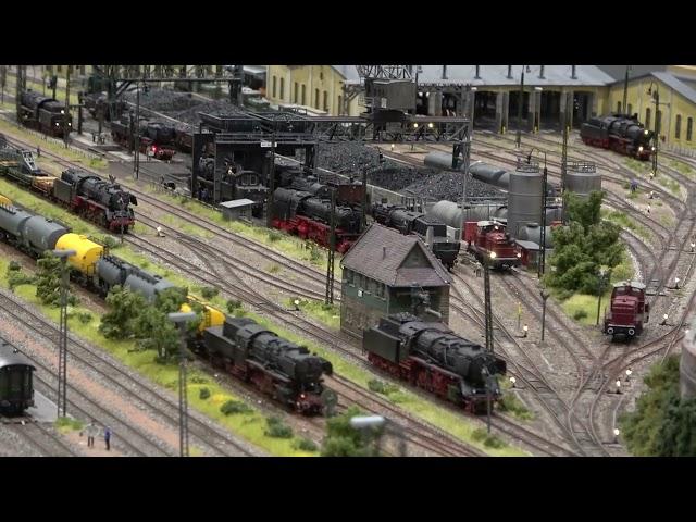 RIESIGE Modellbahnanlage im Maßstab 1:87 - Ein Meisterwerk des Modellbau Eisenbahnclubs Werkstatt 87