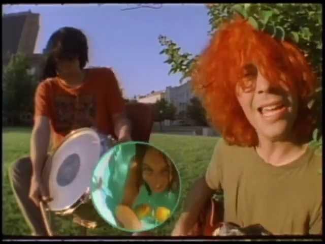 The Flaming Lips - She Don't Use Jelly [Official Music Video]