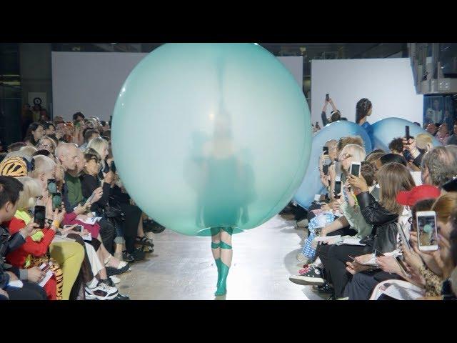 Watch footage of Fredrik Tjærandsen's balloon-like fashion collection | design | Dezeen