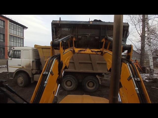 JCB 4cx 3cx Погрузка машин  Главные ошибки Погрузка самосвала #jcb