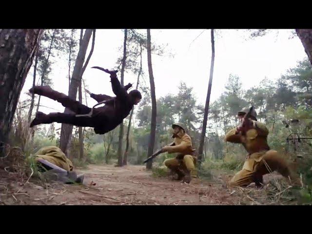 {Anti-Japanese Kung Fu Film} Hunter excels in jungle warfare, using a bow and arrow to kill a squad