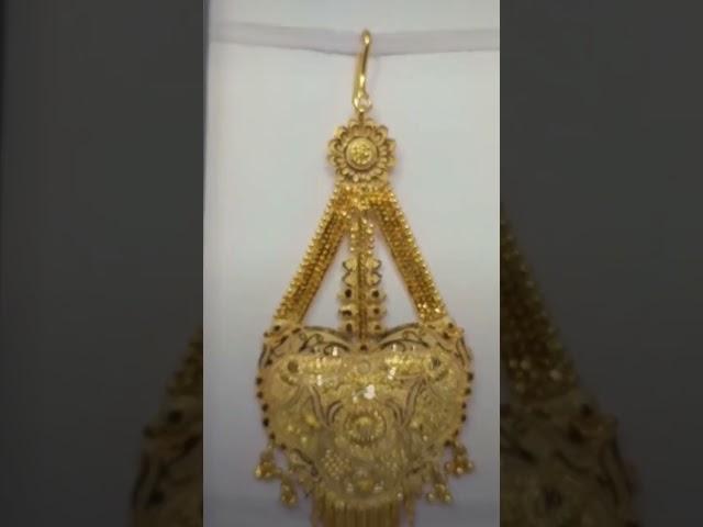 Beautifu goldl mangtika #goldjewellerydesigns #shortvideo @TheDaily.Wanderer ..