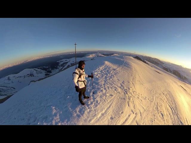 Mt Sherman SUNRISE at 14,036 ft - Colorado 14er - WINTER edition - Insta360 ONE X