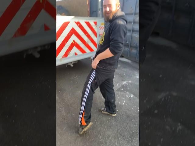 What is this man wearing ‍️ #odog #outfit #work #uniform #funny #shorts