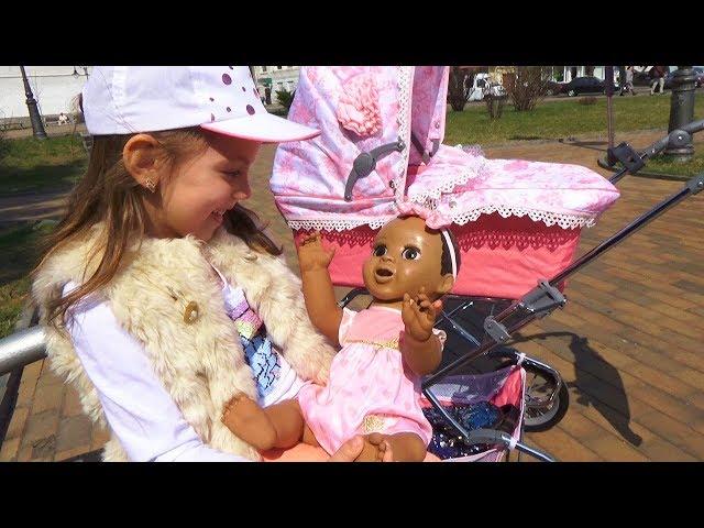 КУКЛА Luvabella подарок от Мисс Кейти НАСТЯ как мама Кукла РОБОТ в коляске на прогулке Baby Doll