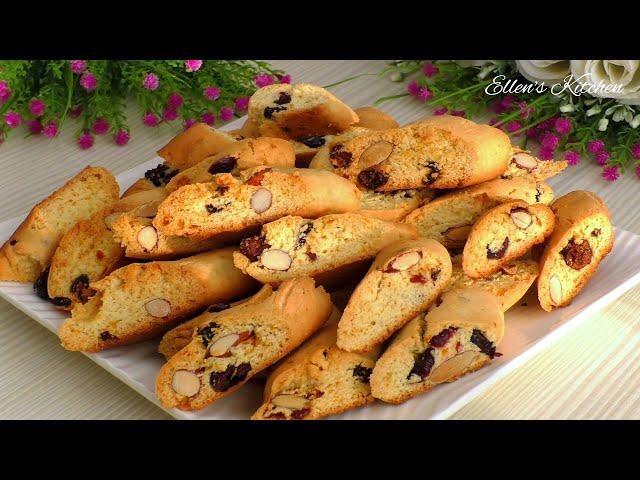 The famous Italian Biscotti biscuits! Very easy and quick recipe!